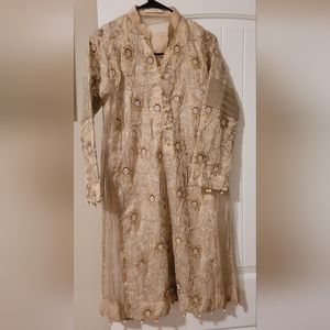 Pakistani designer shalwar kameez